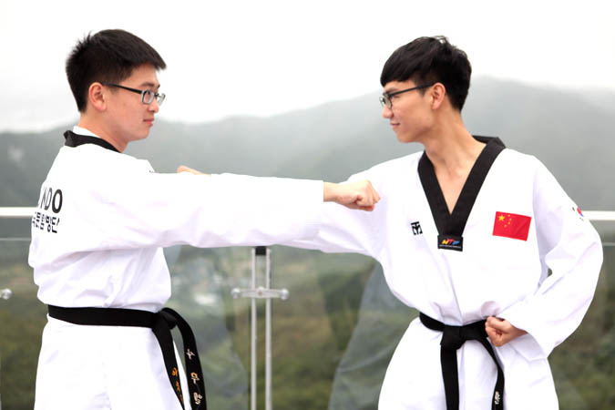 외국인 유학생 한국문화탐방단 아우르기 - 태권도