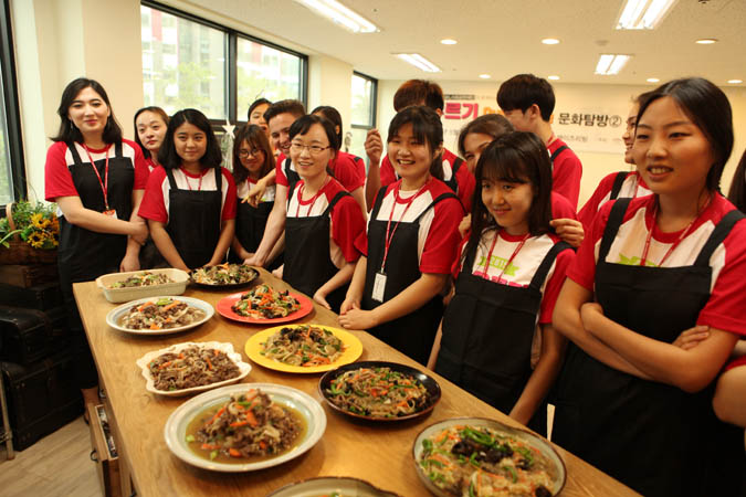 외국인 유학생 한국문화탐방단 아우르기 K-FOOD