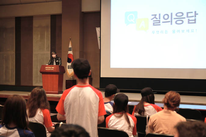 외국인 유학생 한국문화탐방단 아우르기 e-소통(SNS)